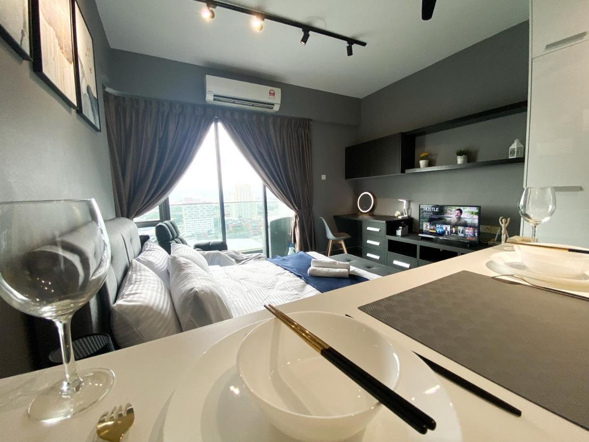 Lily & Loft - The Grand Sofo, Petaling Jaya Leilighet Eksteriør bilde
